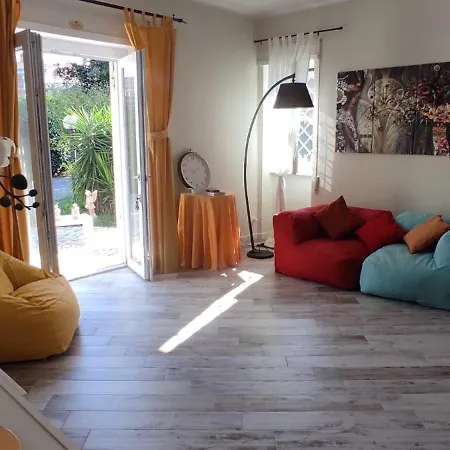 Villa Lido Dei Pini 4 Persone Giardino 350Mq Wifi 3 Chilometri Dal Mare * Lido dei Pini